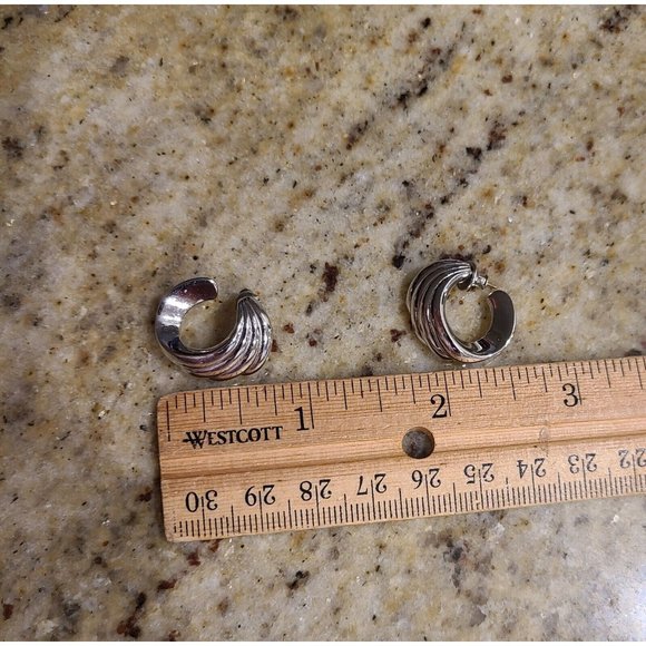 Vintage Monet Half Hoop Earrings- Fan/shell Wave Shape Stud Silver Tone Smooth - Picture 6 of 7